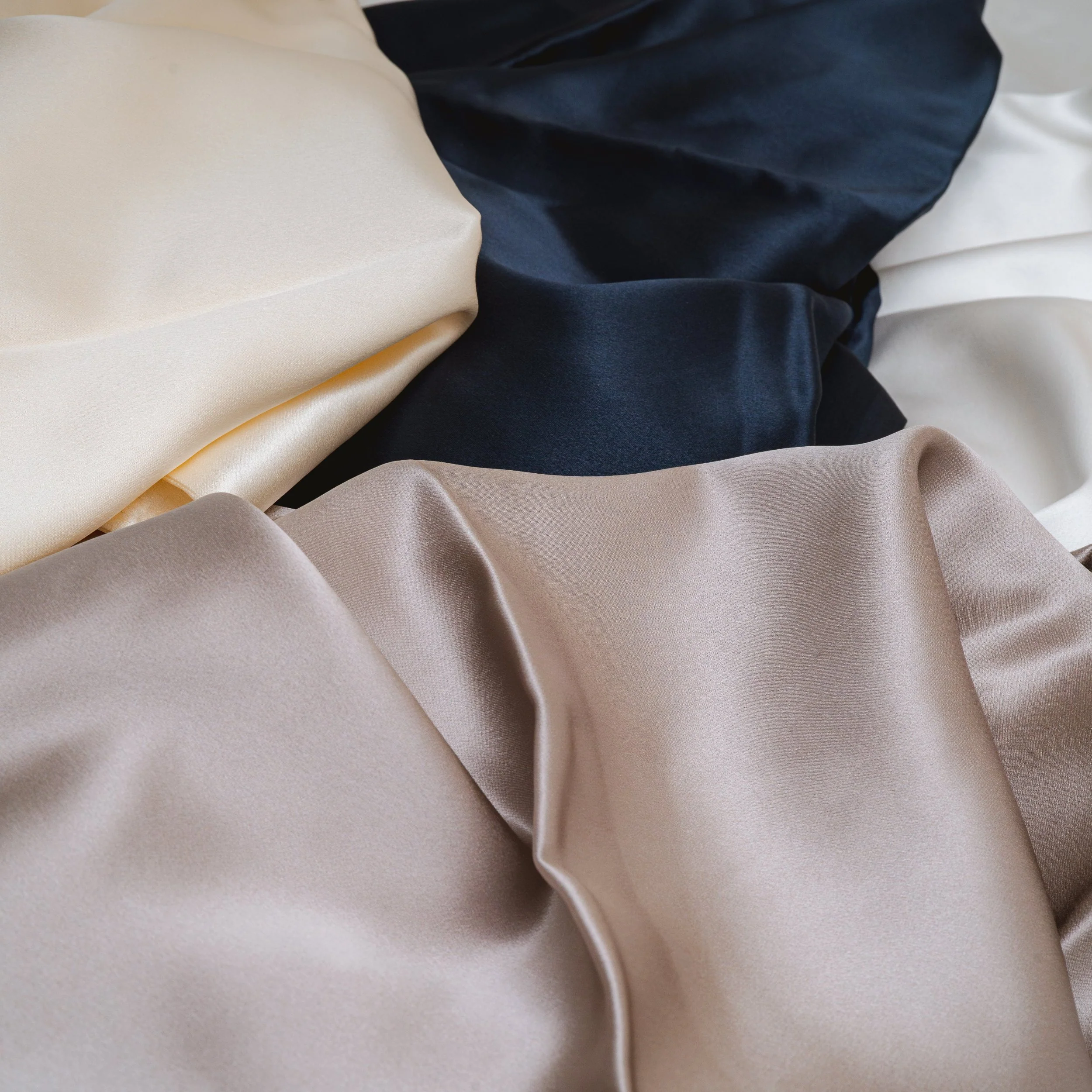 100% Mulberry Silk Pillowcase - Image 3