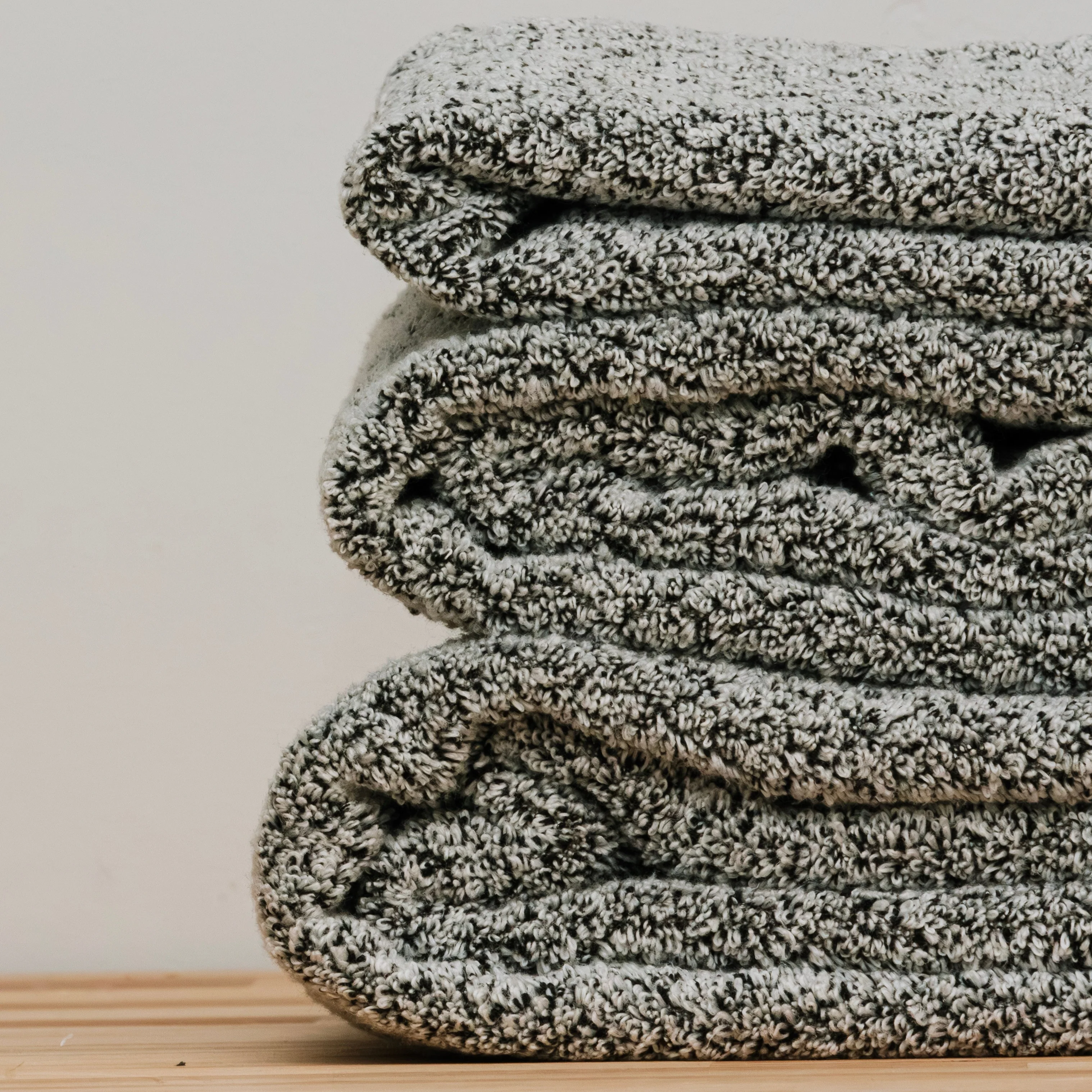 Dosaze Cloudsoft Quickdry Towels - Image 4