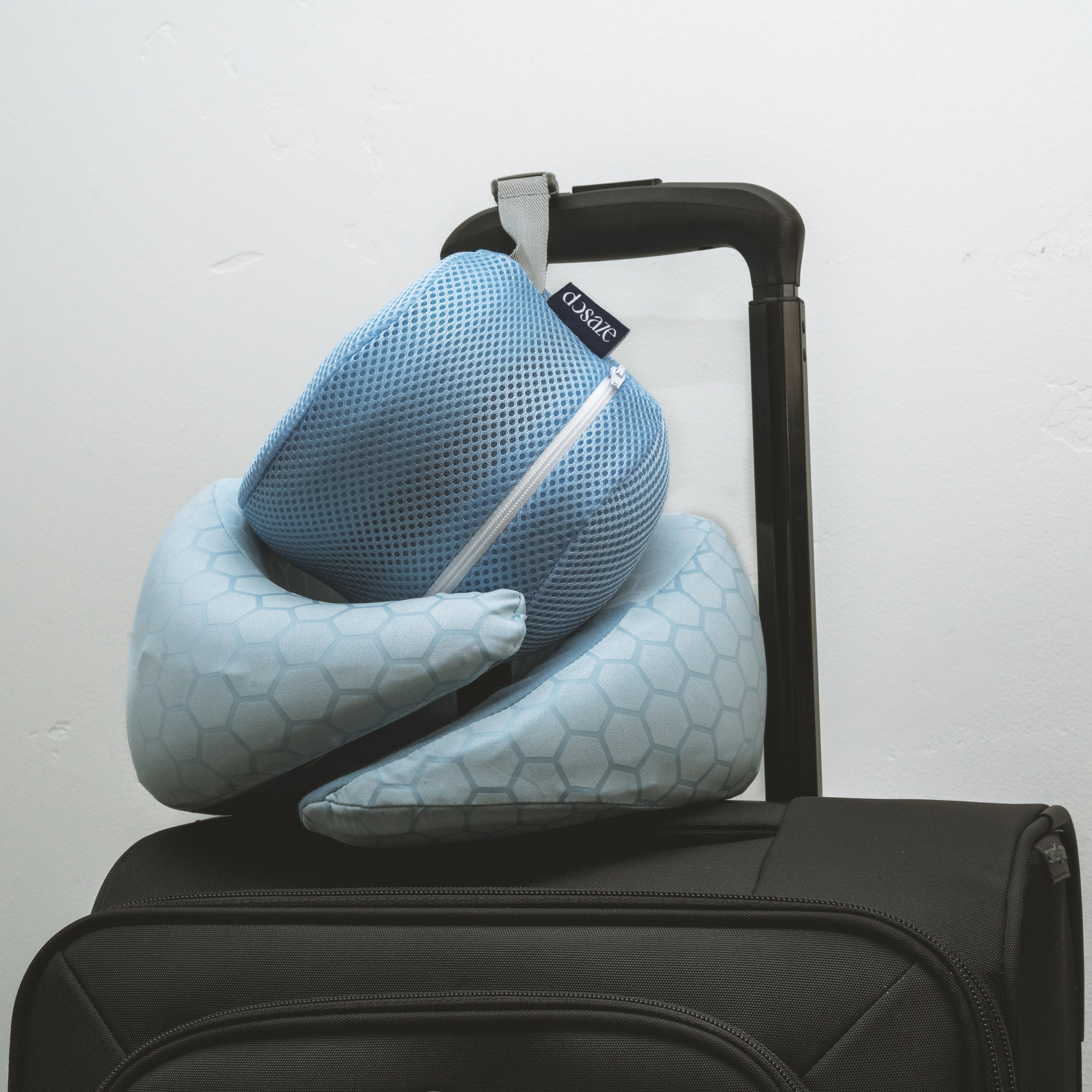 Dosaze™ Travel Neck Pillow - Image 7