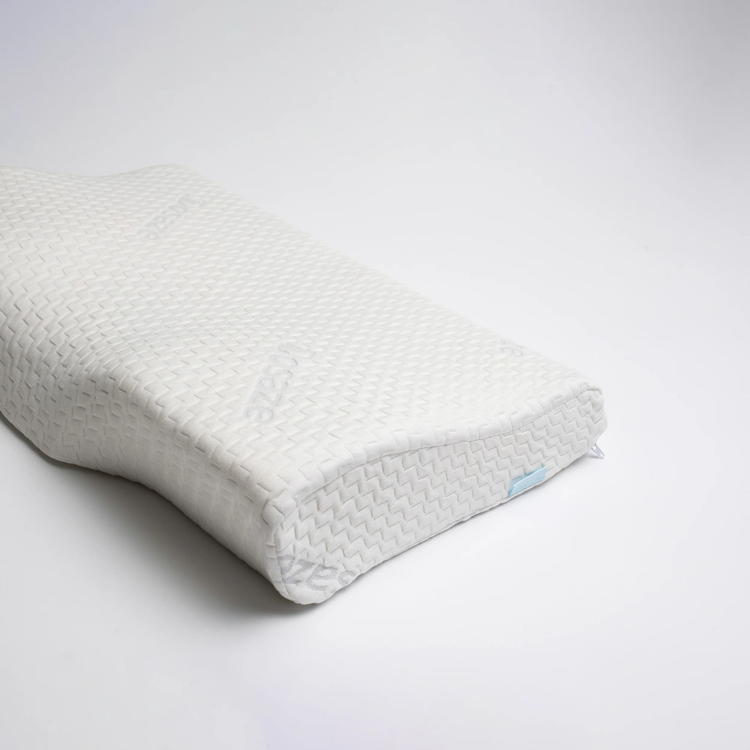 The Dosaze Contoured Orthopedic Pillow - Image 8